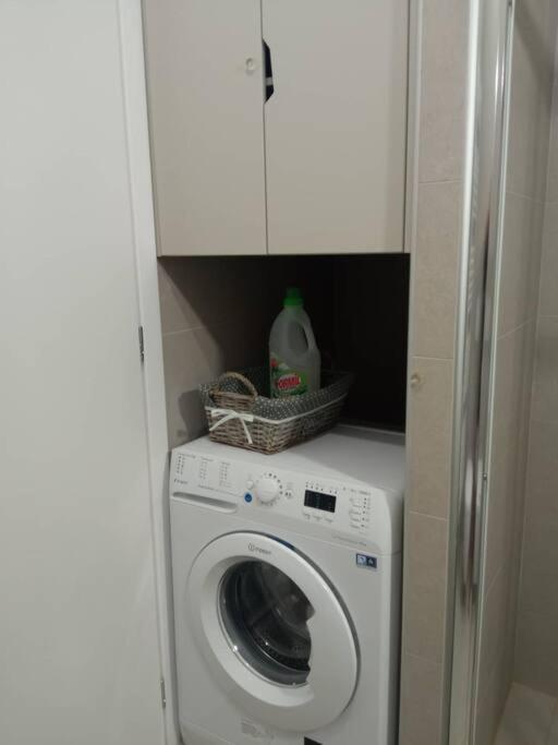 Διαμέρισμα 90 Τμ Σε Μικρό Συγκρότημα Apartment กูนูปิเดียนา ภายนอก รูปภาพ