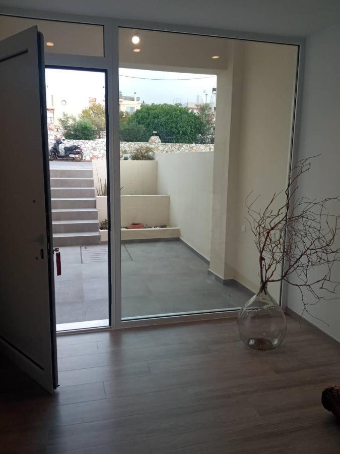 Διαμέρισμα 90 Τμ Σε Μικρό Συγκρότημα Apartment กูนูปิเดียนา ภายนอก รูปภาพ